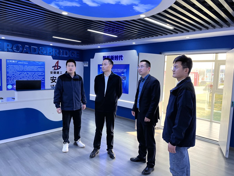 公司黨委副書(shū)記、總經(jīng)理張俊到霍邱縣市政基礎(chǔ)設(shè)施提升PPP項(xiàng)目調(diào)研3