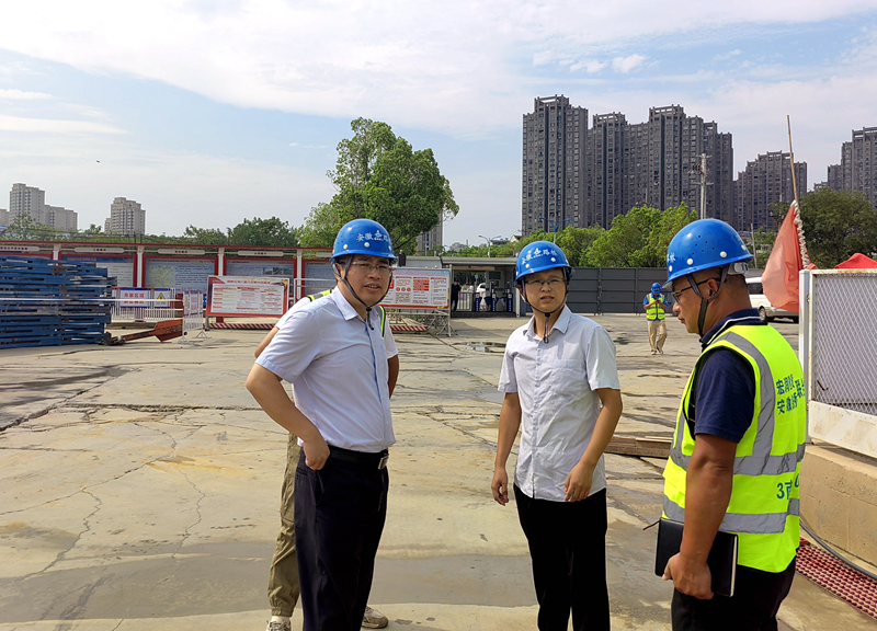 公司黨委書記、董事長錢申春到合肥軌道3號線南延線2標(biāo)項目調(diào)研指導(dǎo)1